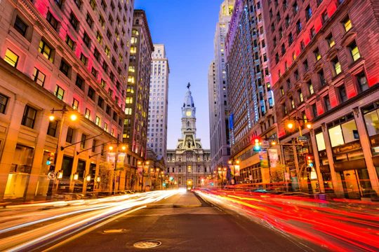 Panoramic night bus tour of Philadelphia