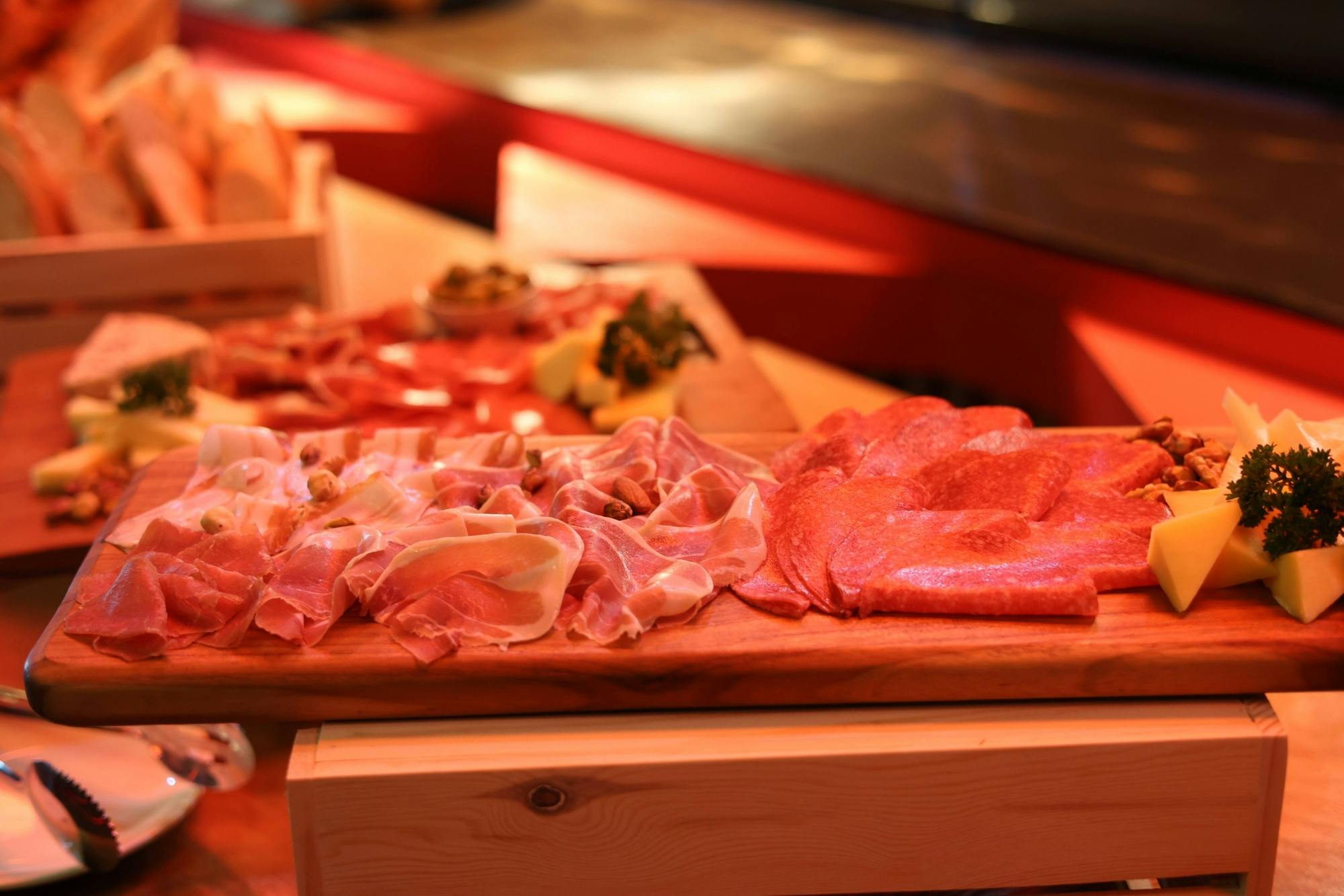 Dinner-and-show at Flame with Old Town visit