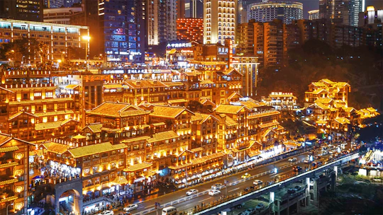 10-hour private tour of Chongqing with a local guide and lunch