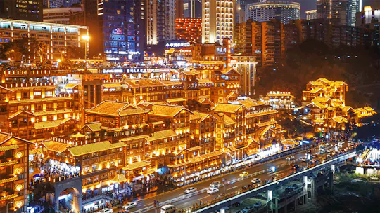 10-hour private tour of Chongqing with a local guide and lunch