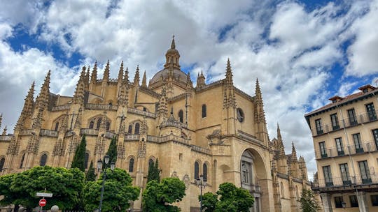 Avila and Segovia from Madrid