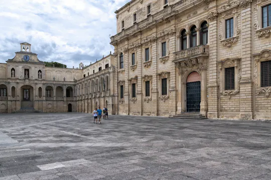 Traslado privado a Lecce desde la costa jónica del Salento