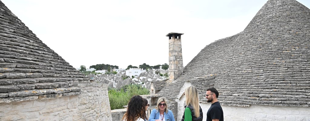 Traslado privado a Alberobello desde Salento Costa Jónica