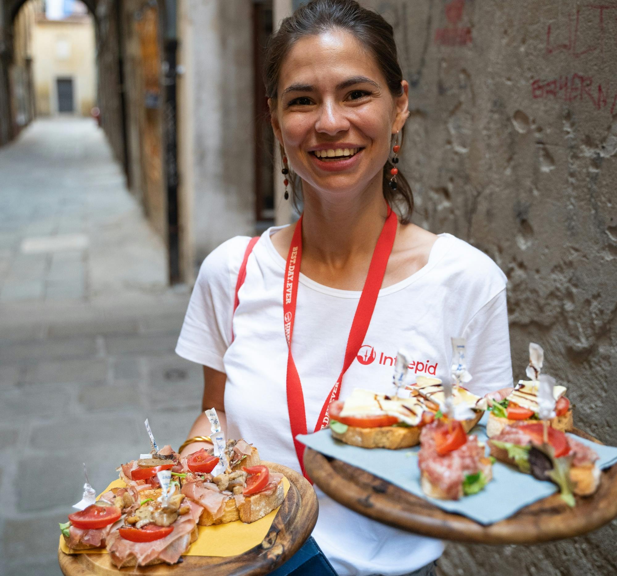 Cicchetti and wine guided tour in Venice