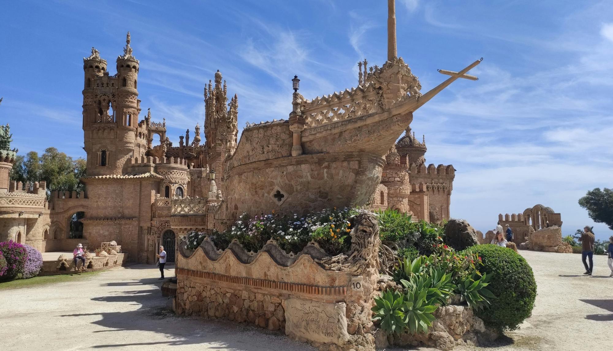 Colomares Castle and Mijas mystical tour in Andalusia