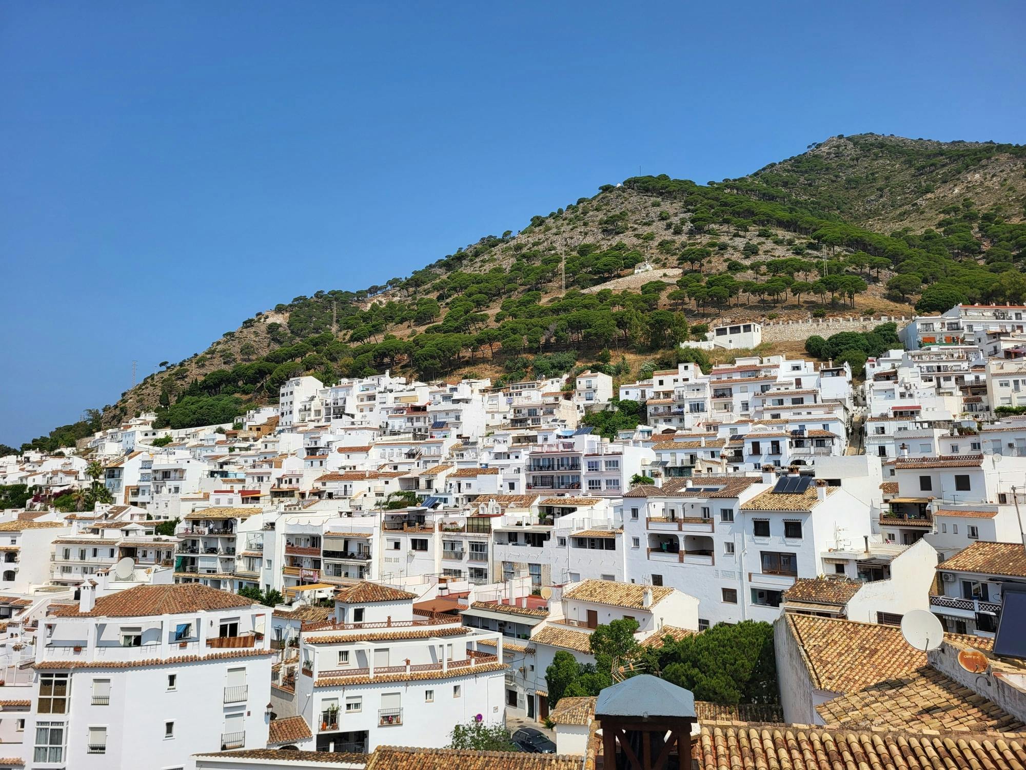 Colomares Castle and Mijas mystical tour in Andalusia