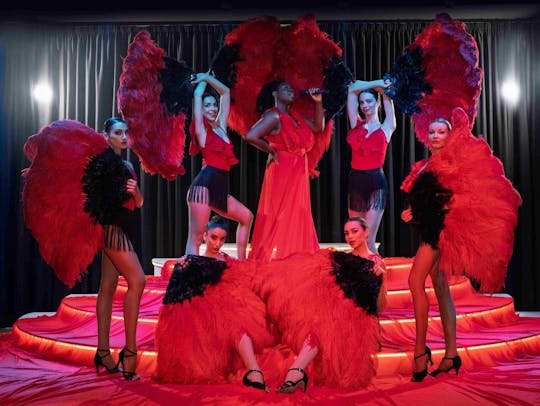 Cabaret dinner show in Venice