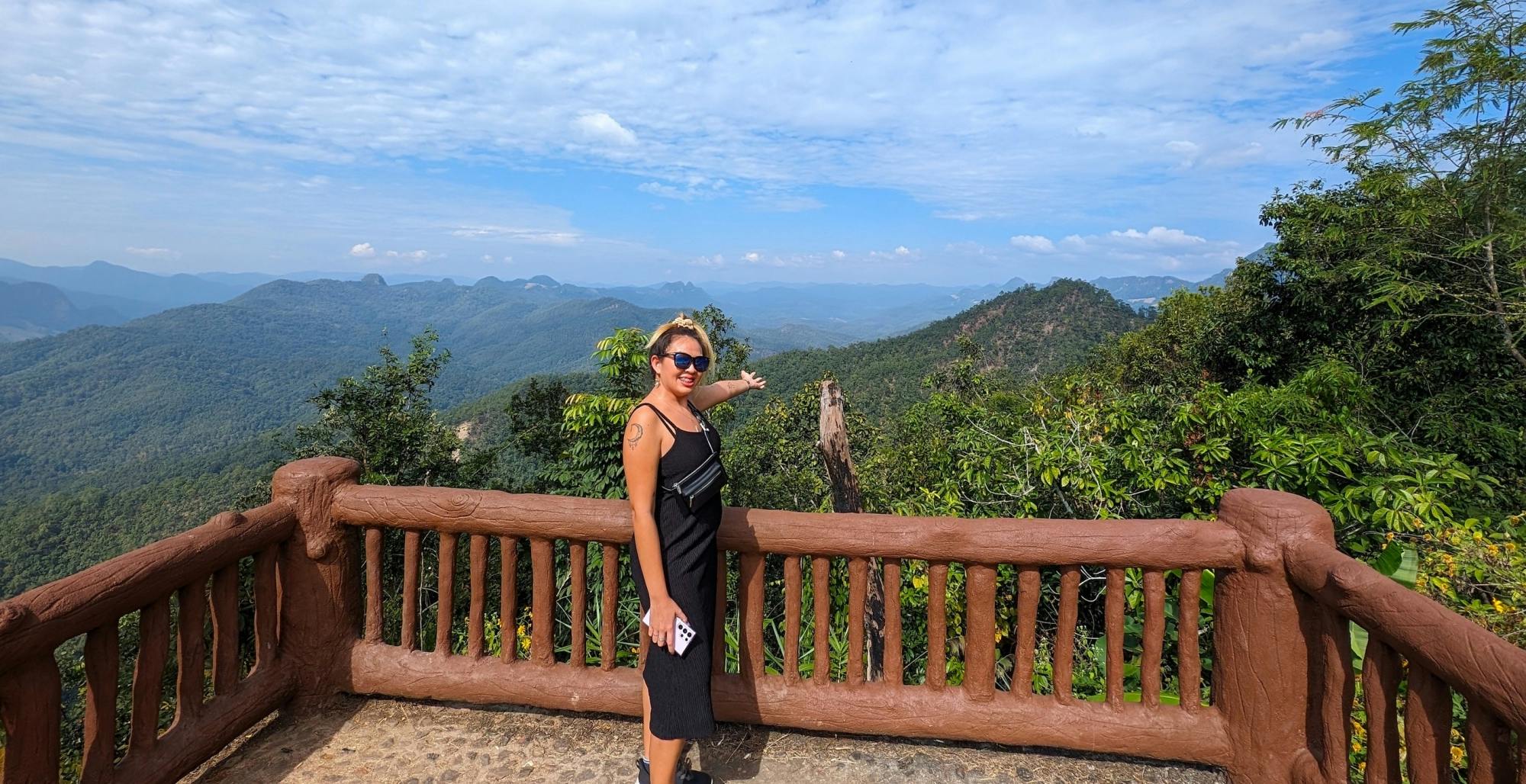 Private Mae Hong Son highlights car tour from Pai