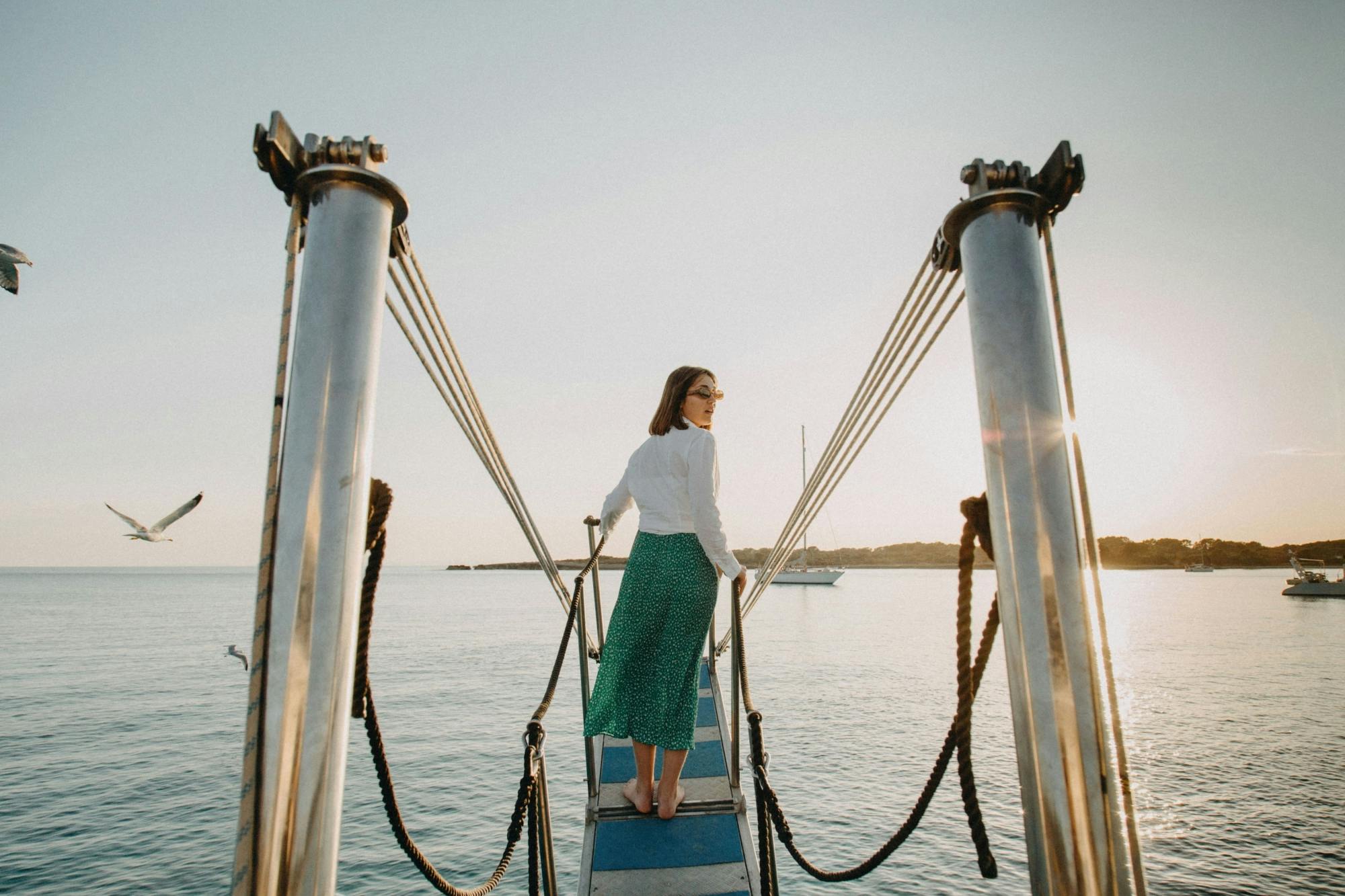 Boat cruise from Cala’n Bosch with snorkelling and onboard bar