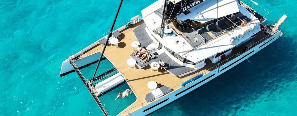 Balos and Gramvousa catamaran cruise in Crete