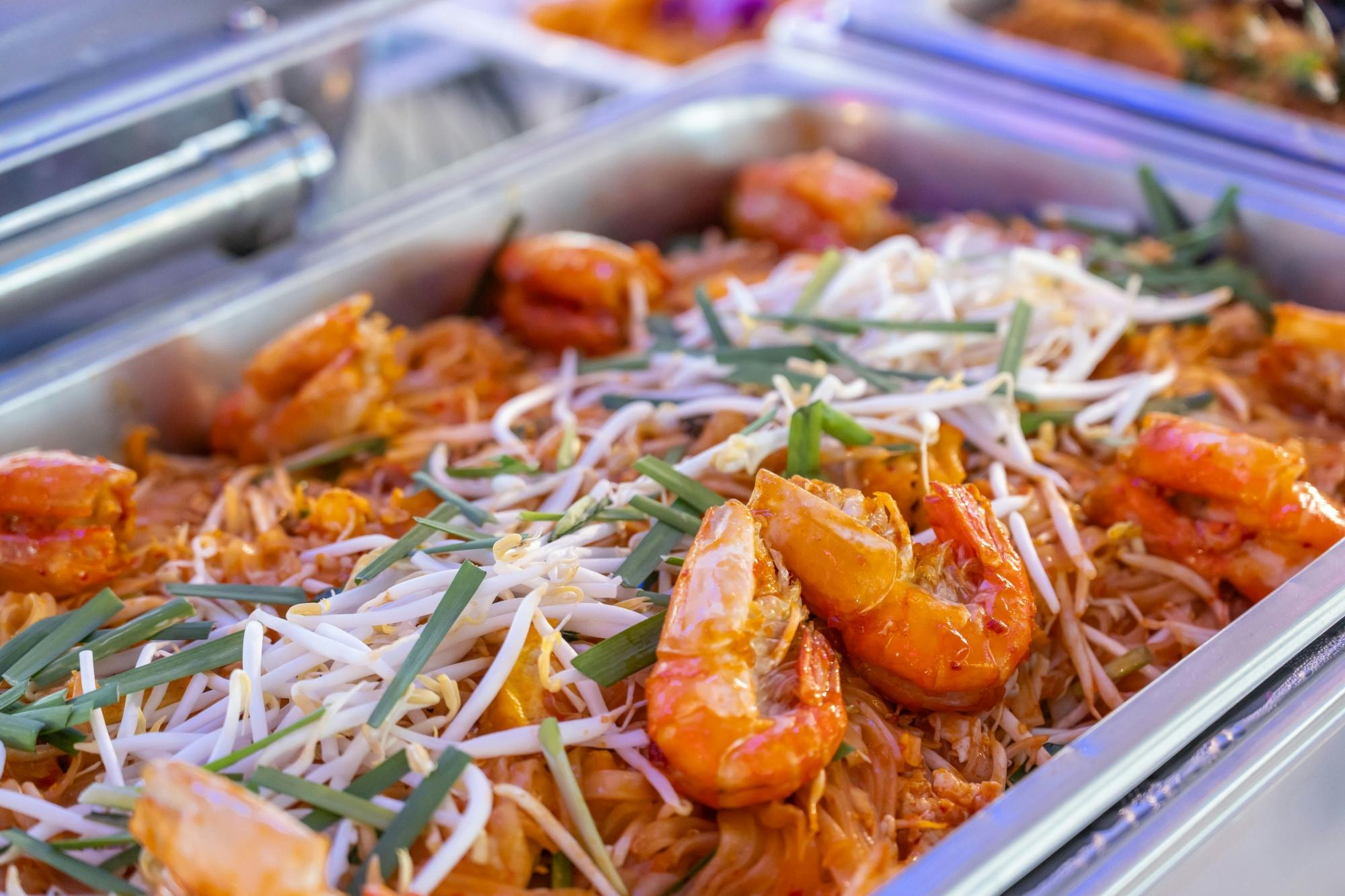 Evening dinner cruise on the Chao Phraya River with live shows