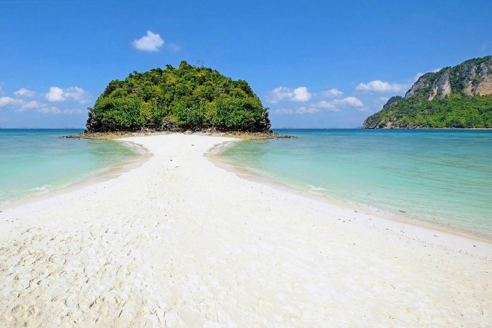 Early bird island-hopping snorkel tour in Krabi with longtail boat