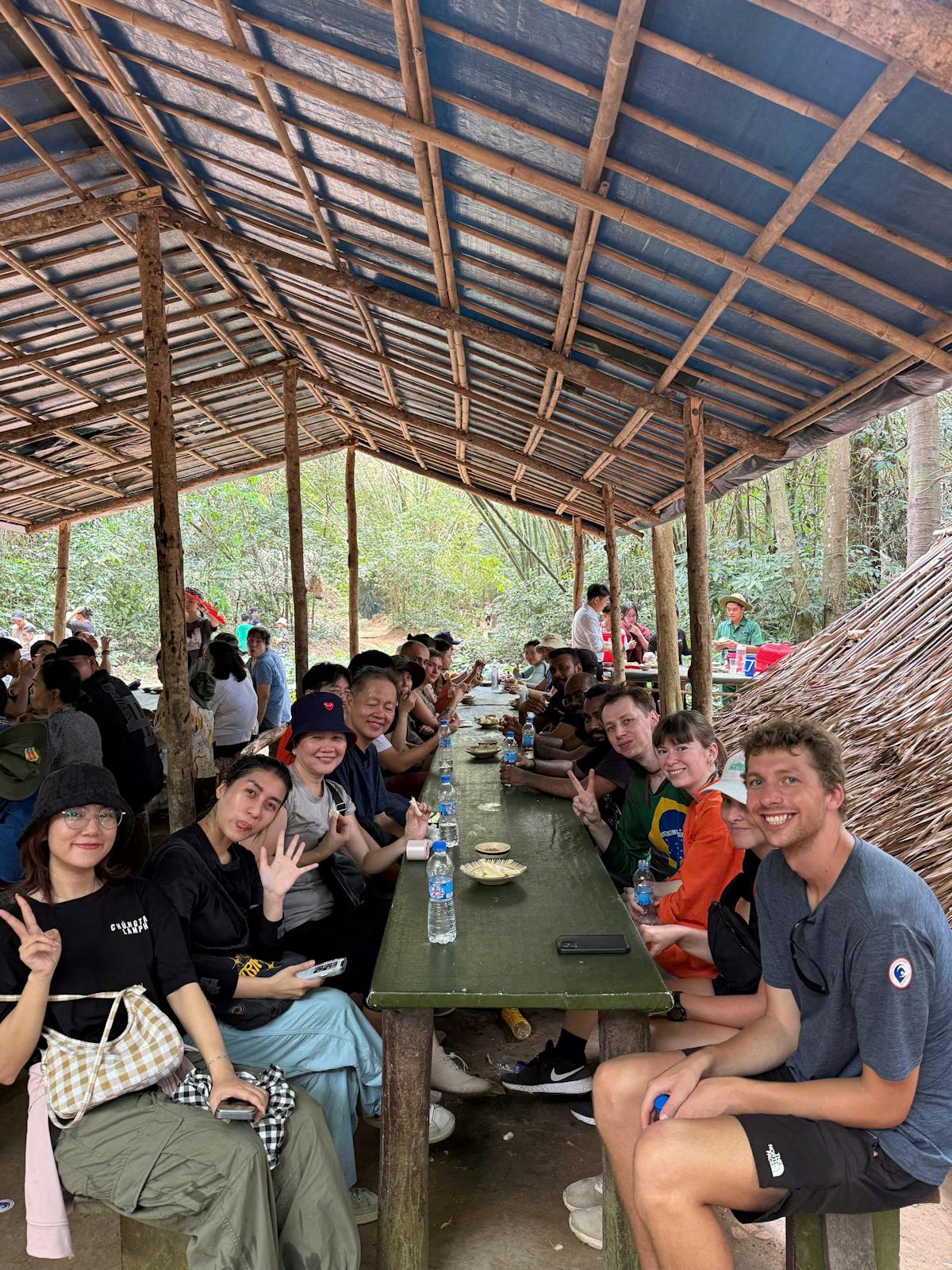 Cu Chi tunnels halve dag tour vanuit Ho Chi Minh Stad