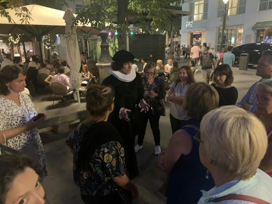 Don Quixote guided tour in Barrio de las Letras with churros tasting