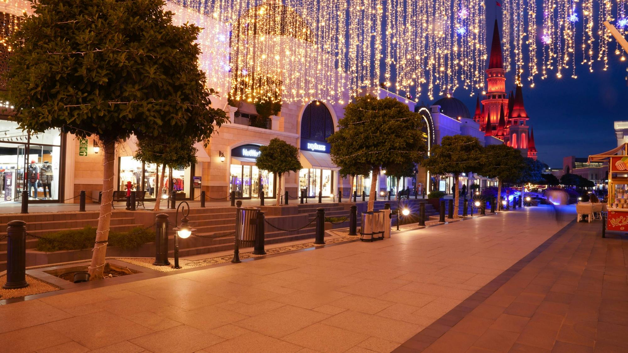 The Land of Legends Shopping Avenue evening shuttle