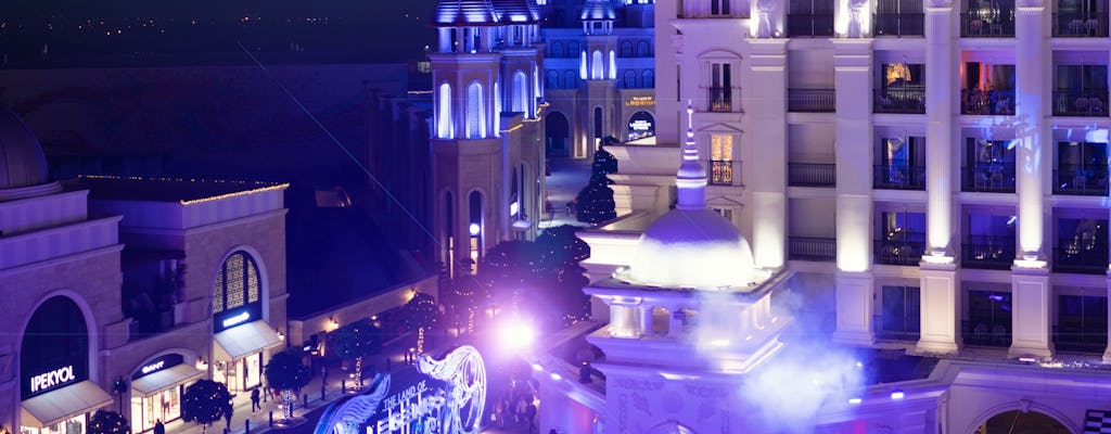 Navetta serale per il viale dello shopping Land of Legends