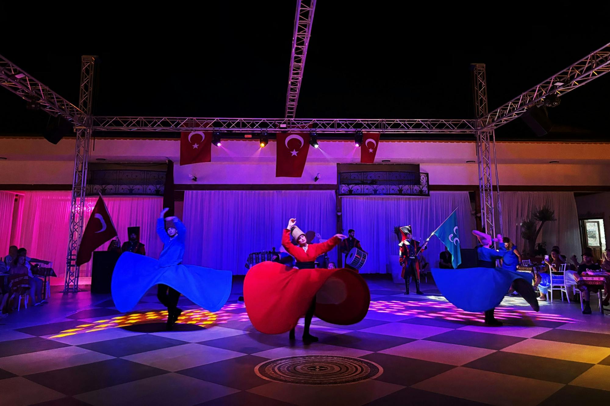 Turkse Dansshow met Diner