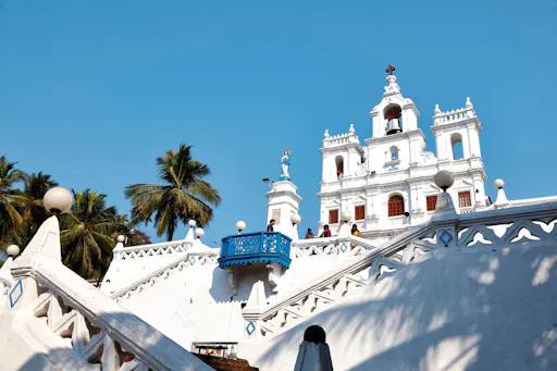 Historical old Goa tour with Basilica Bom Jesus and Panjim city