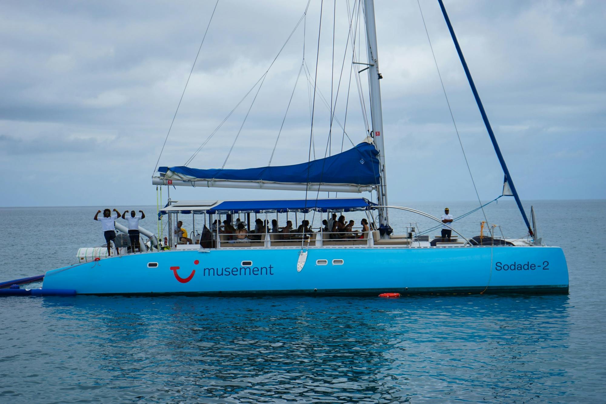 Boa Vista catamaran cruise with all-inclusive drinks and snacks