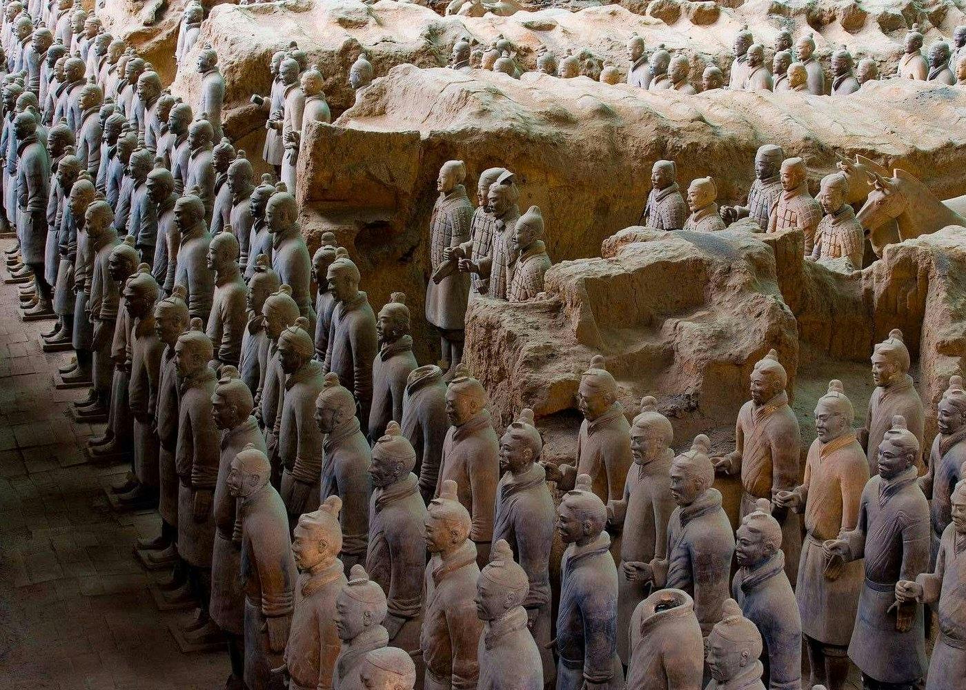 Xi'an afternoon adventure: Terracotta Army and Muslim Street dinner