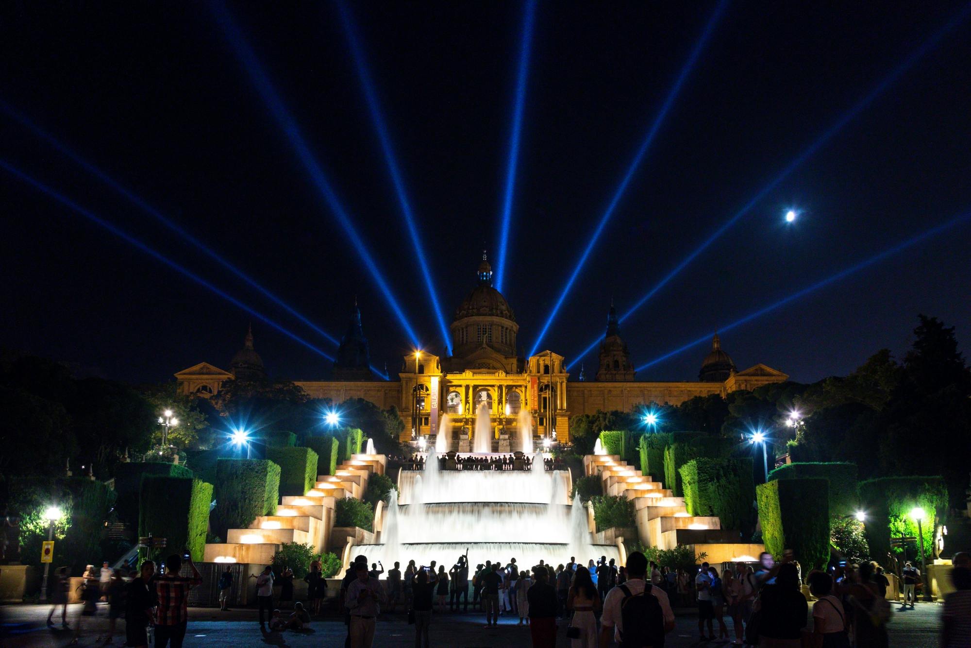 Barcelona day and night tour