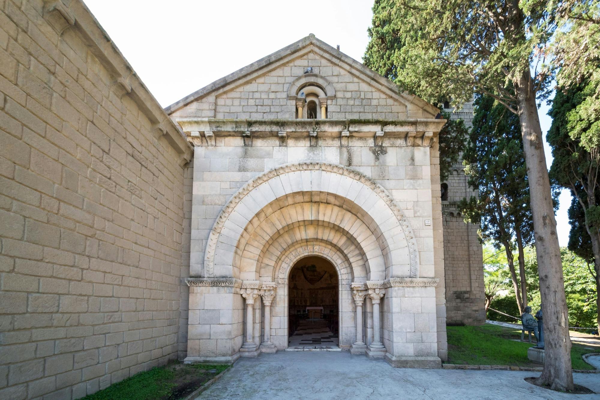 Barcelona day and night tour