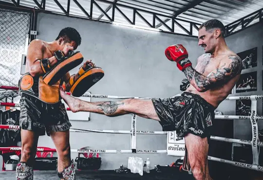 Introductory private Muay Thai boxing lesson for beginners in Pattaya