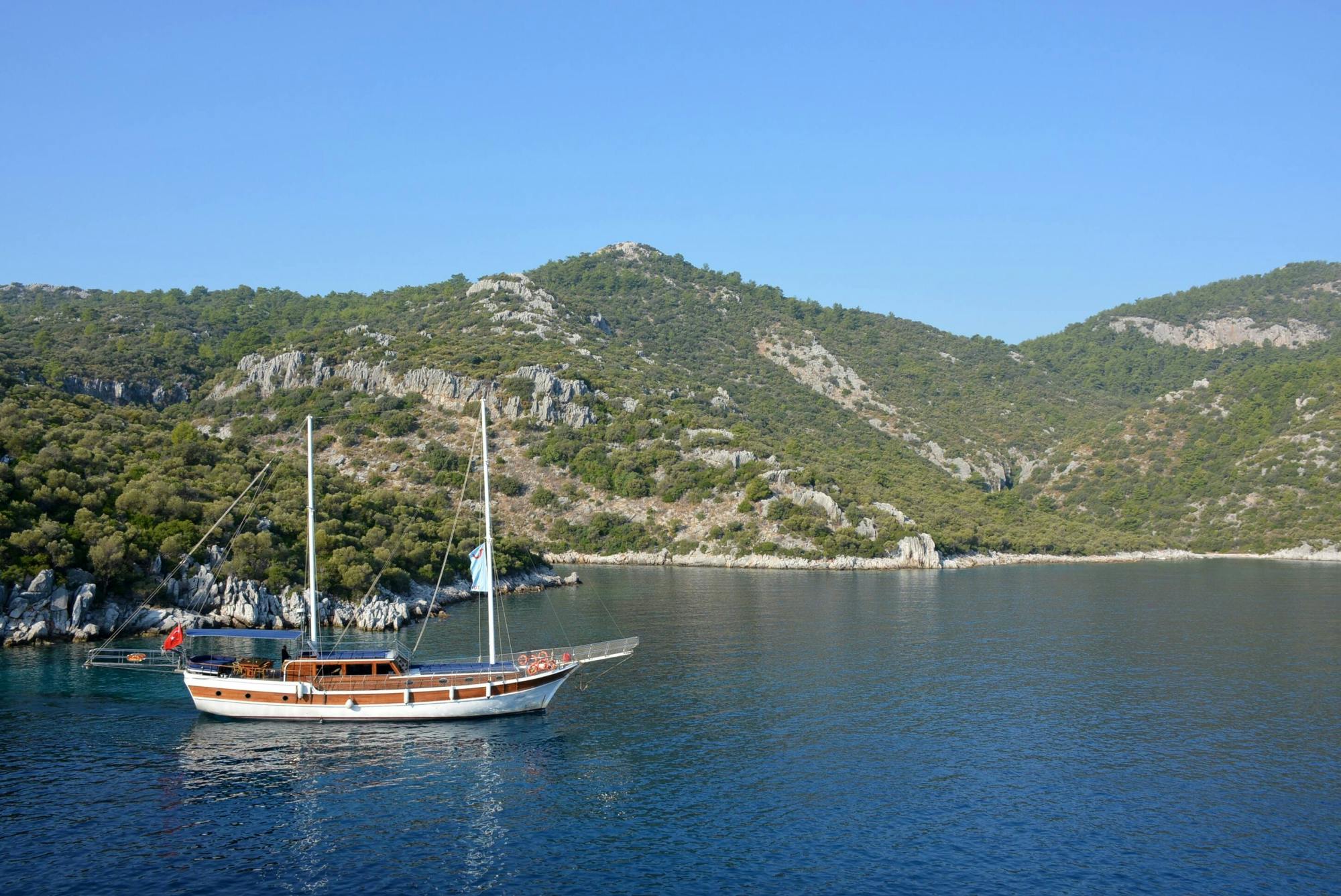Marmaris adults-only boat cruise with lunch