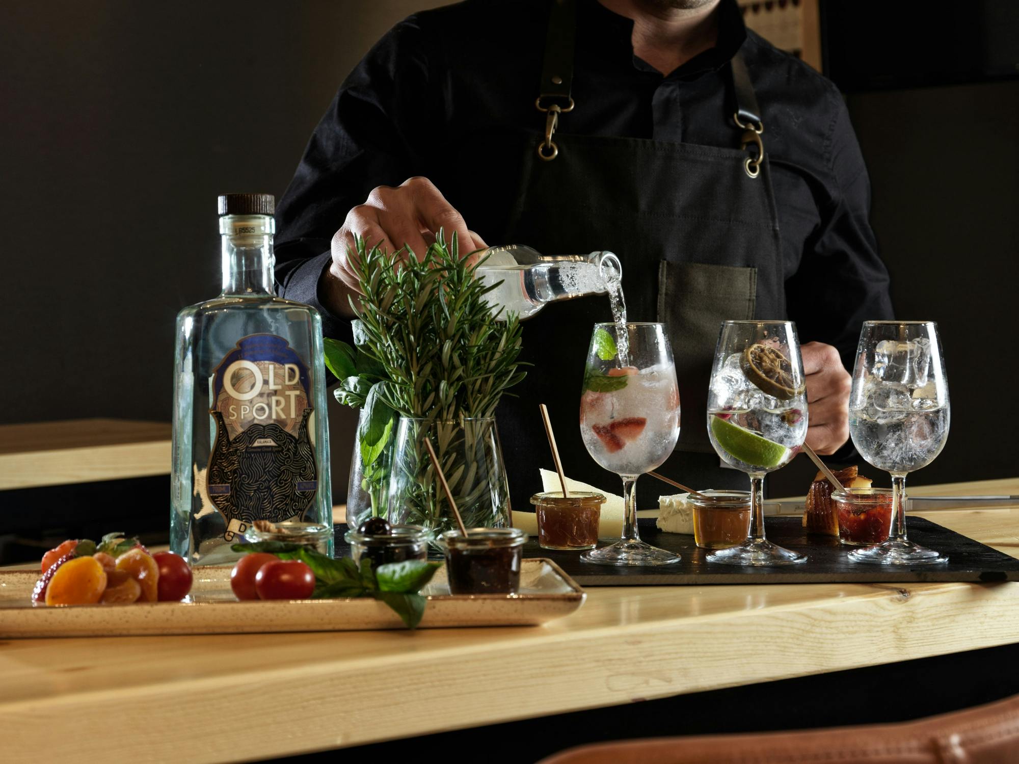 Gin tasting experience in Athens