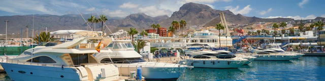 Puerto Colon Jachthaven