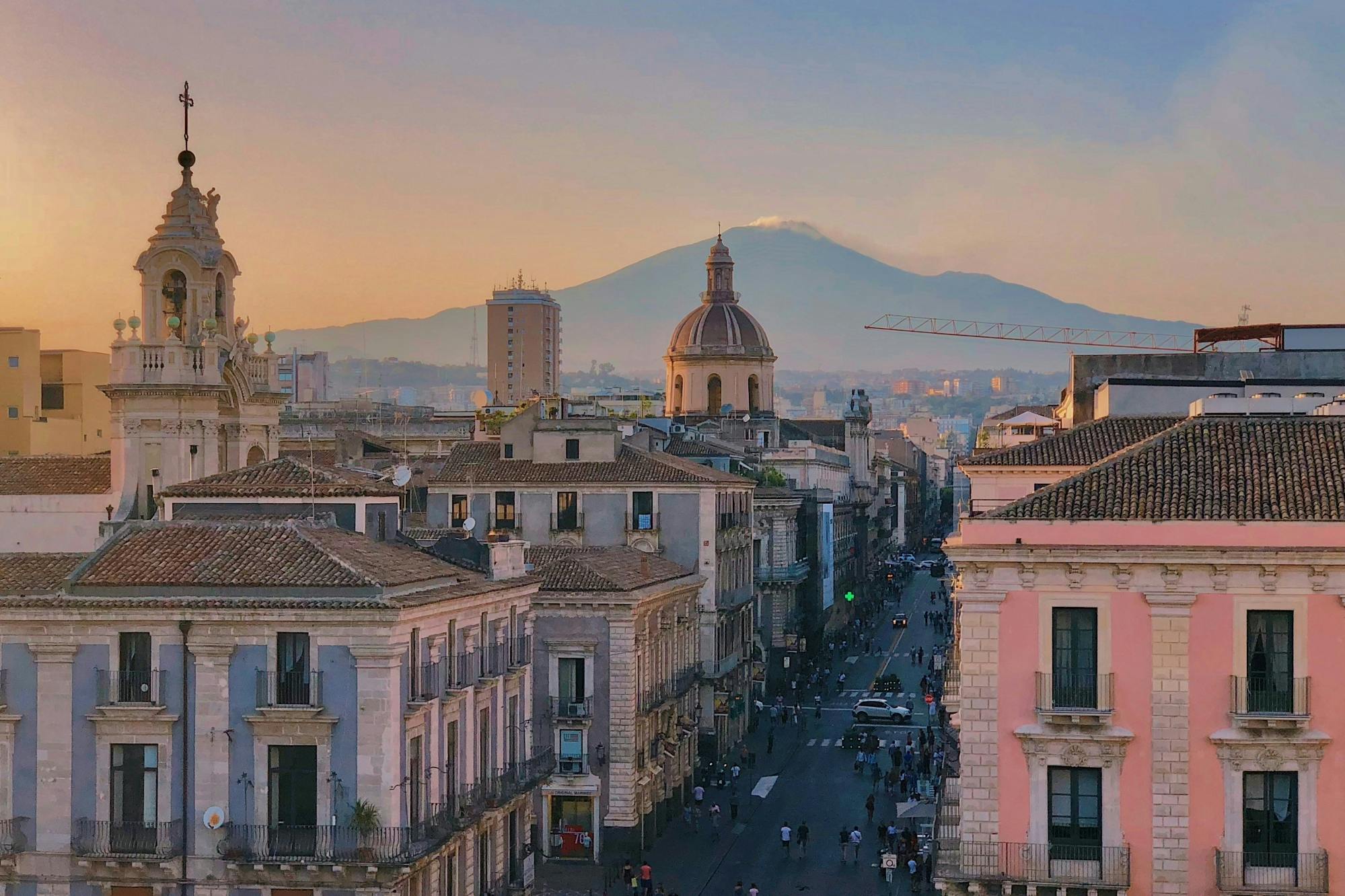 Mount Etna and Catania full-day guided tour from Malta