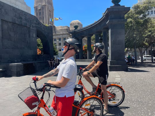 Guided bike tour through Santa Cruz de Tenerife