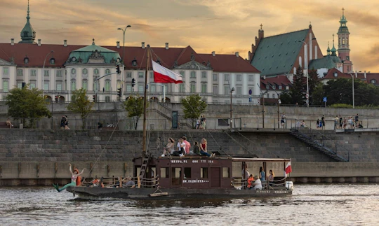 Warsaw old town panorama cruise