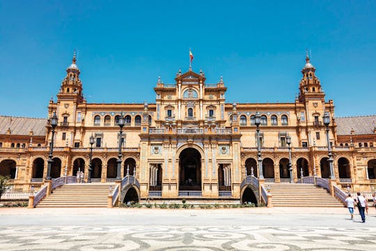 Sevilla-Tour mit Kathedrale und Palast von Las Duenas