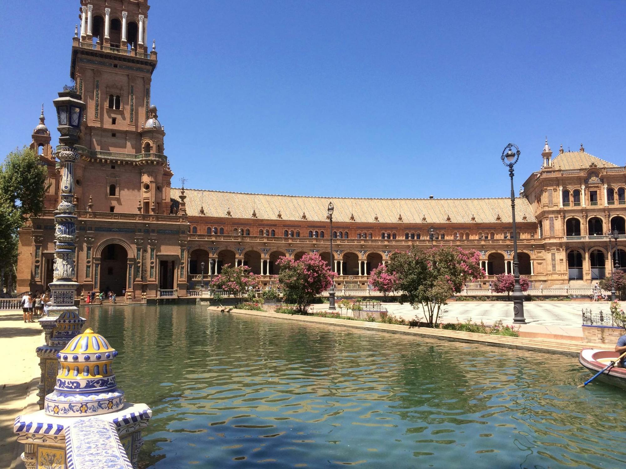 Seville tour with Cathedral, Palace of Las Duenas and tapas lunch
