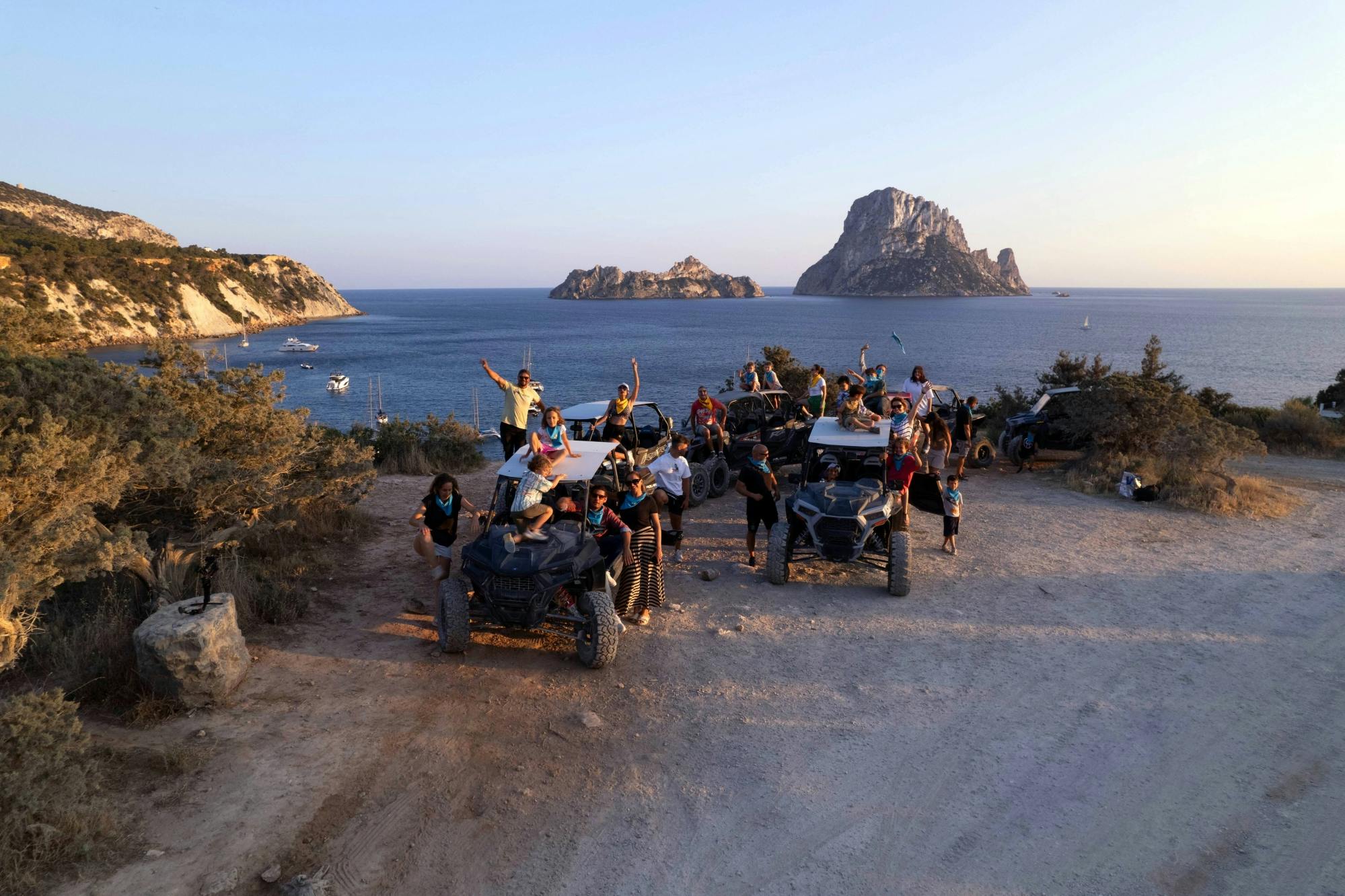 Przygoda z pojazdami buggy na Ibizie