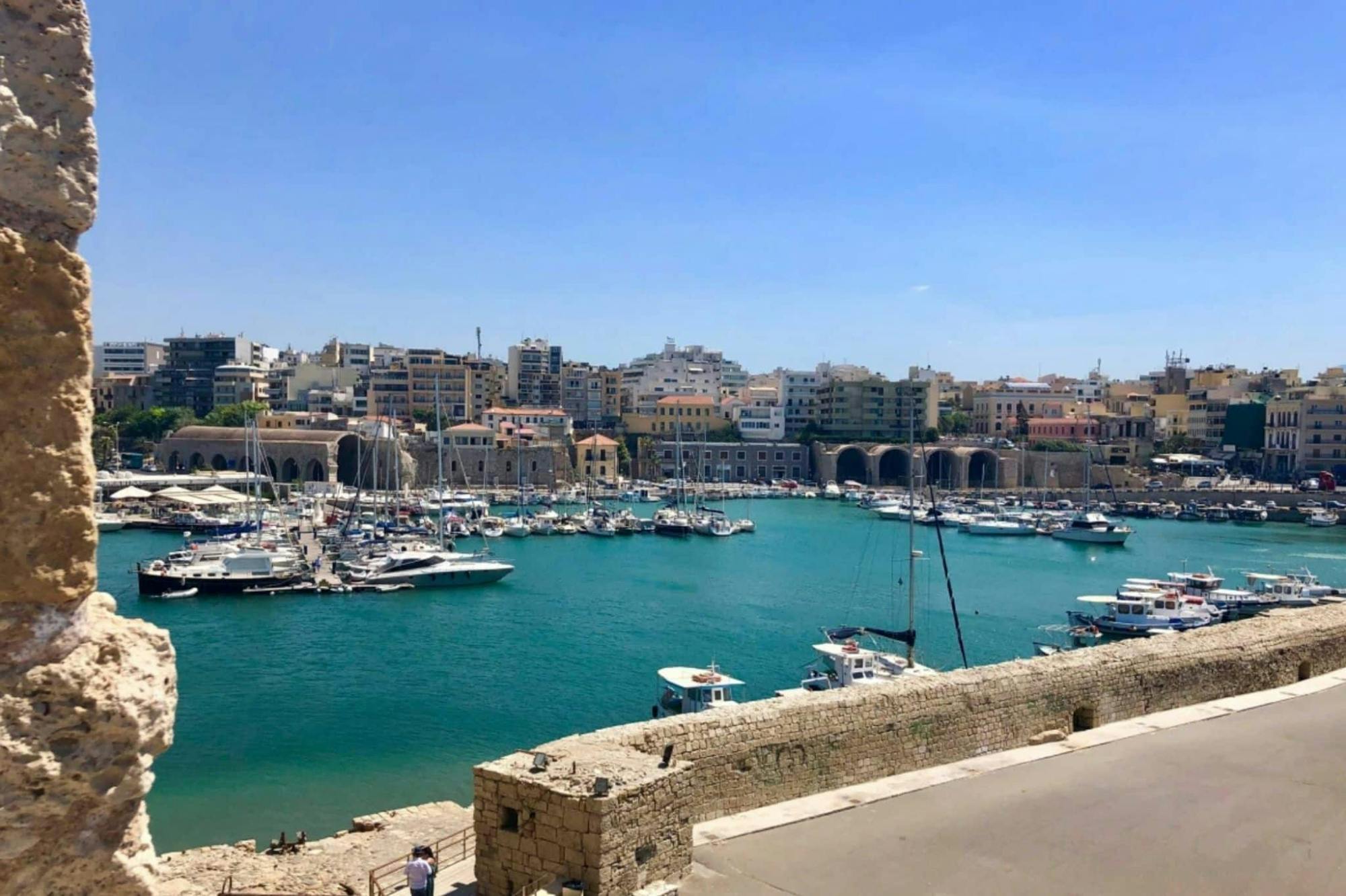 Half-day Heraklion city treasure hunt and tour