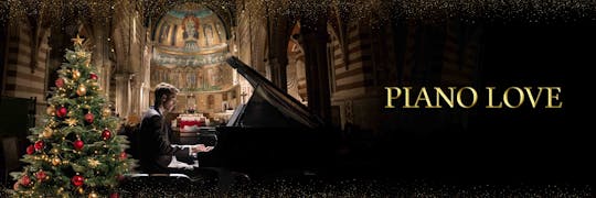 Concerto de piano com vista para a Fontana di Trevi em Roma