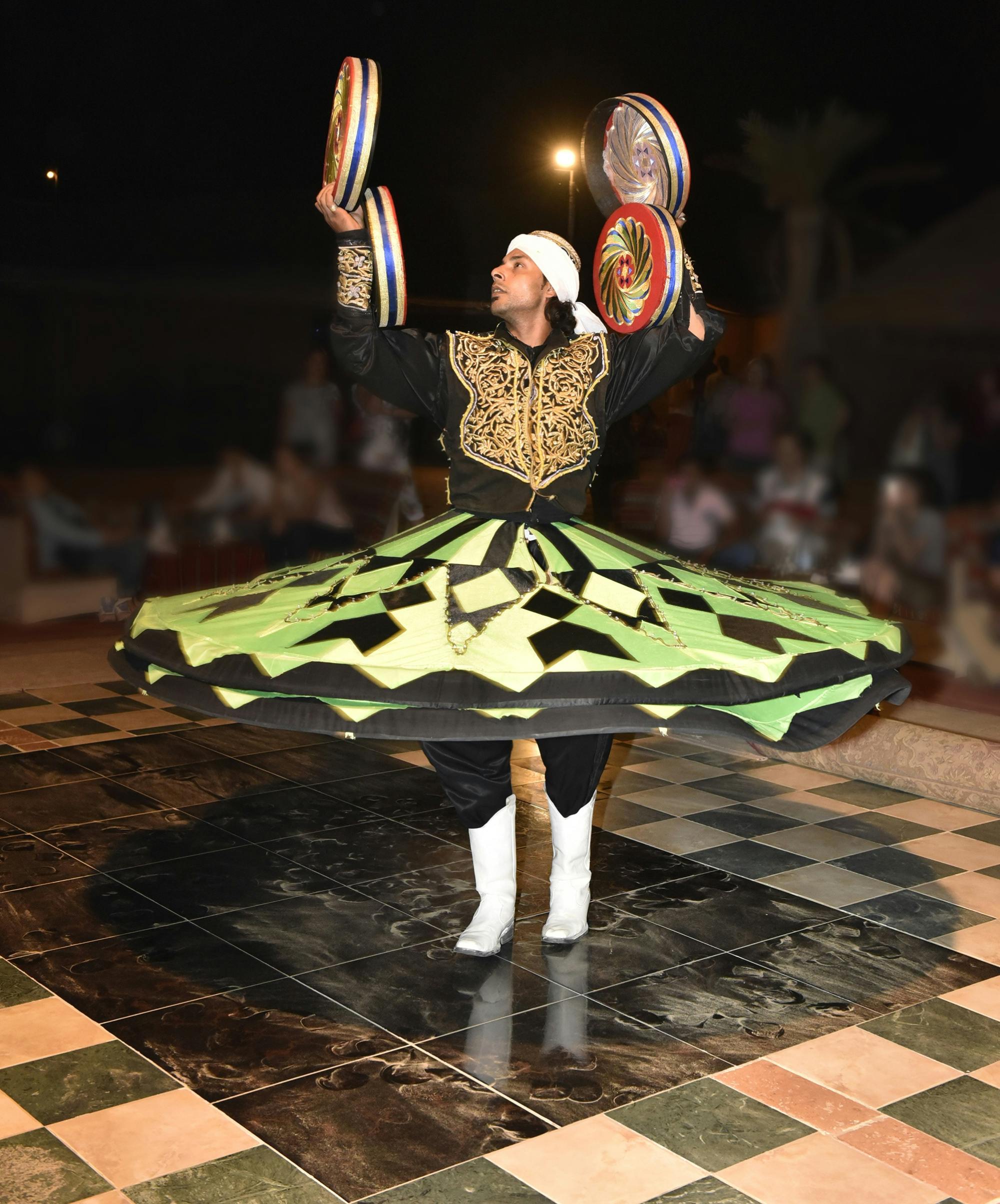 2025100368dfb92da8adf.jpg