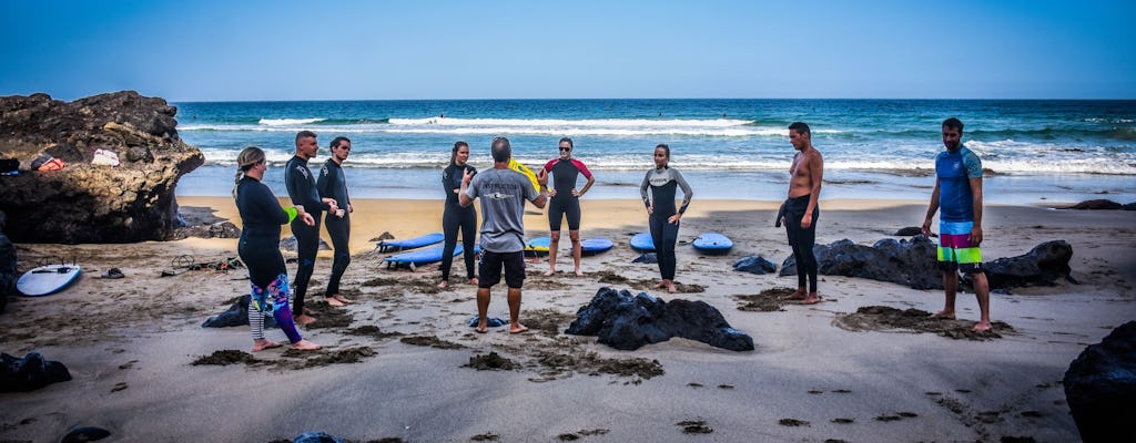 Cours de surf au sud de Fuerteventura avec transfert