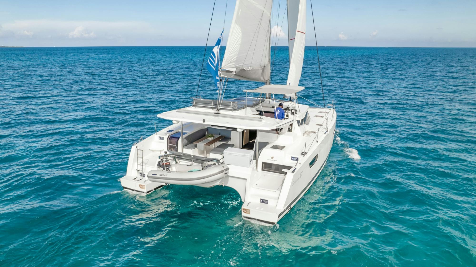 Privilege sailing cruise to Islas Mujeres with lunch