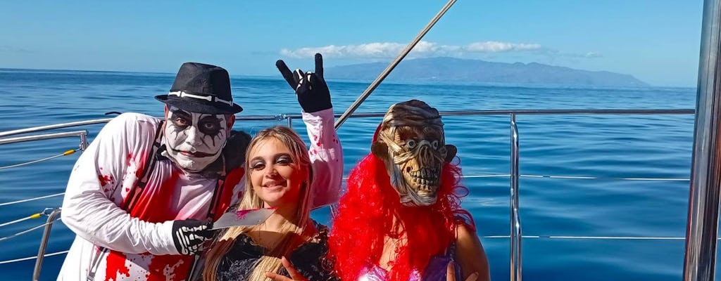Halloween-Katamaran-Kreuzfahrt auf Teneriffa
