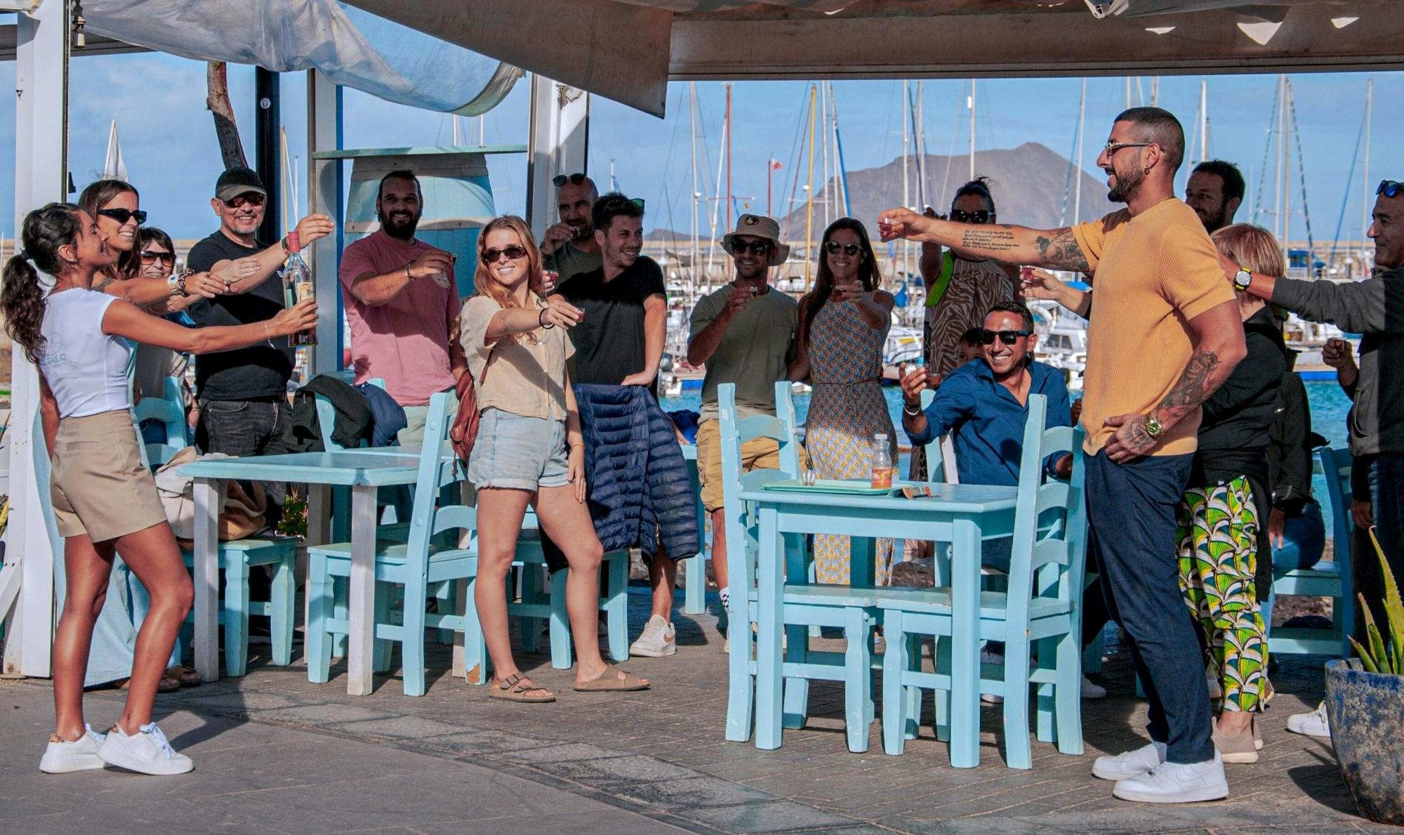 Guided walking tour of Corralejo with local tasting sessions