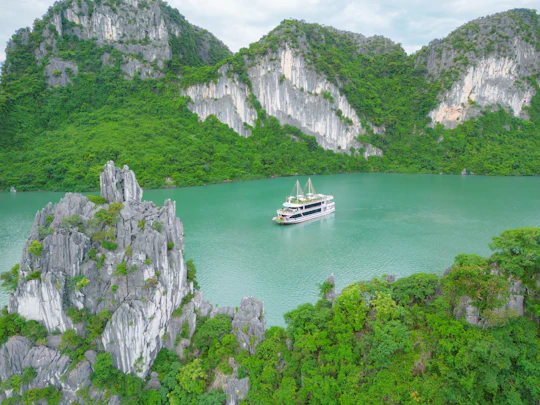 Ha Long Bay day cruise from Hanoi