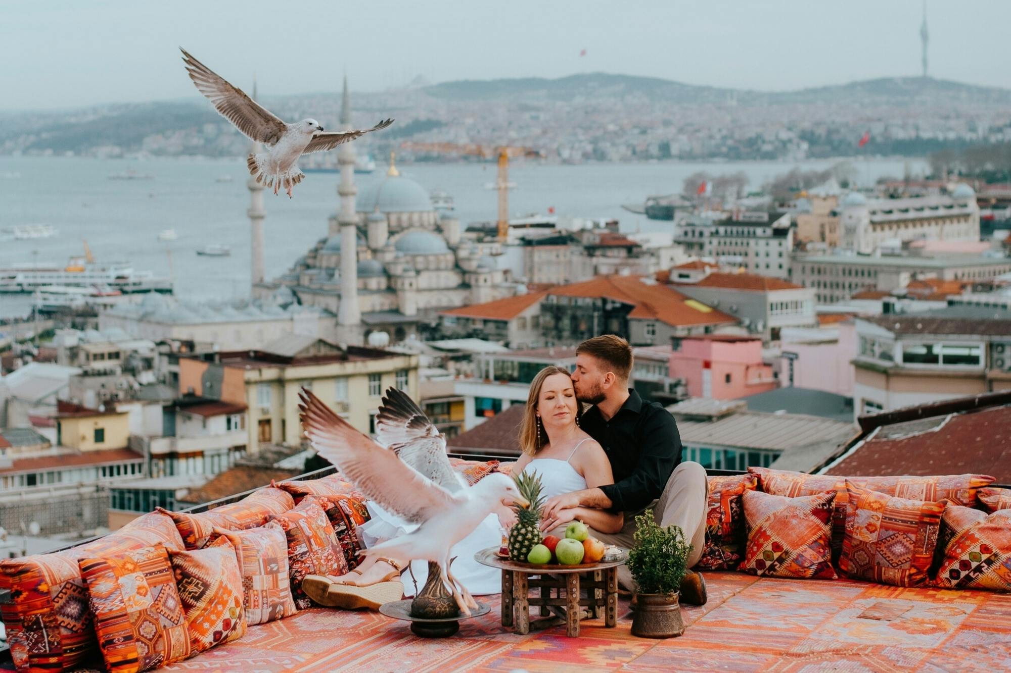 1-hour private photoshoot in Istanbul