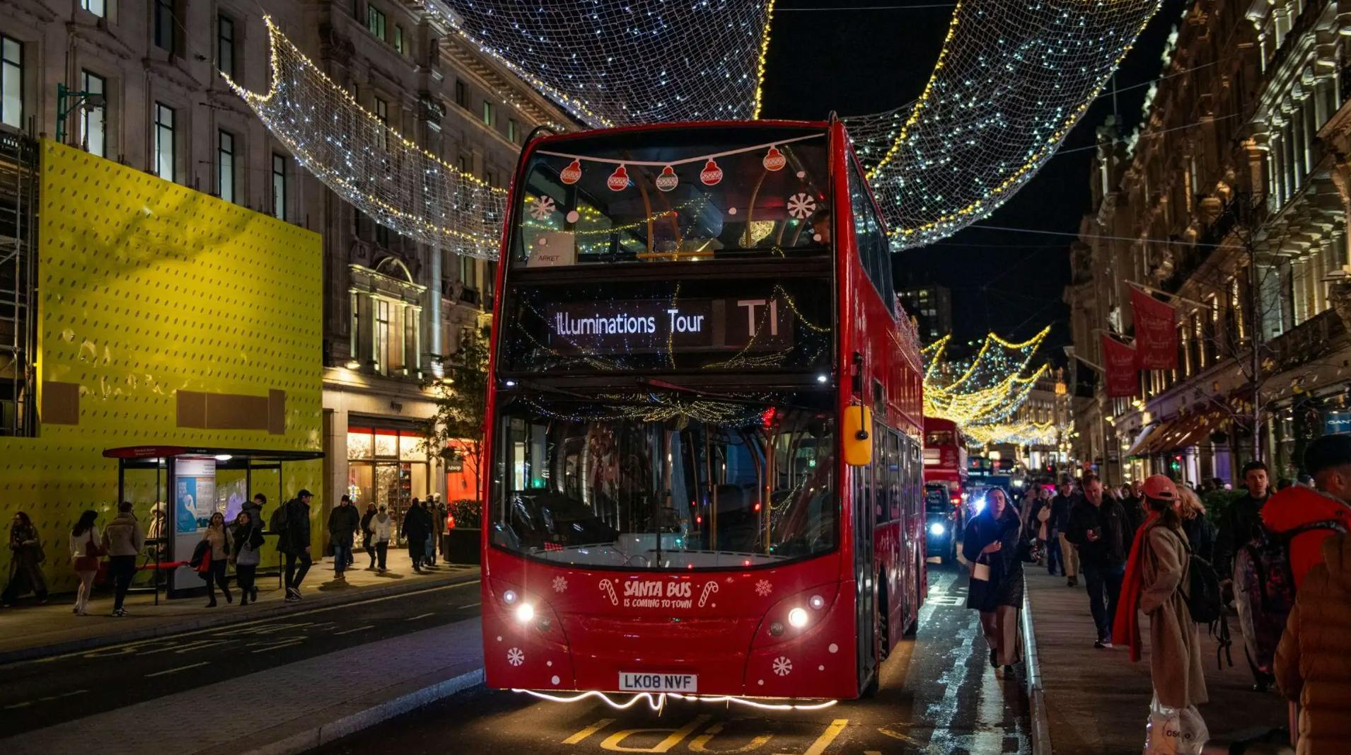 London Christmas lights open-top bus tour