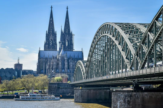 Cologne and Aachen guided tour from Brussels