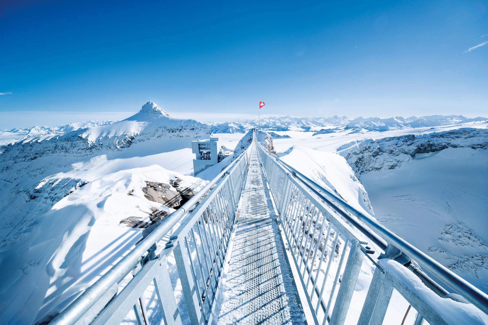 Full-day tour to Glacier 3000 and Montreux from Geneva