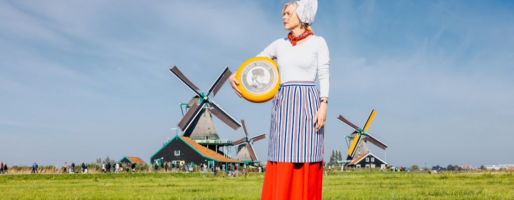 Volendam and Zaanse Schans Windmills Guided Tour from Amsterdam