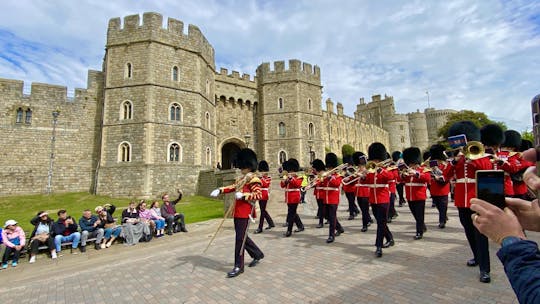 Windsor Castle, Stonehenge, Bath og 1300-tals inspireret frokost i Lacock